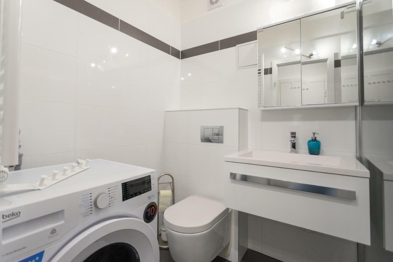 Appartamento Spacious With Balcony *