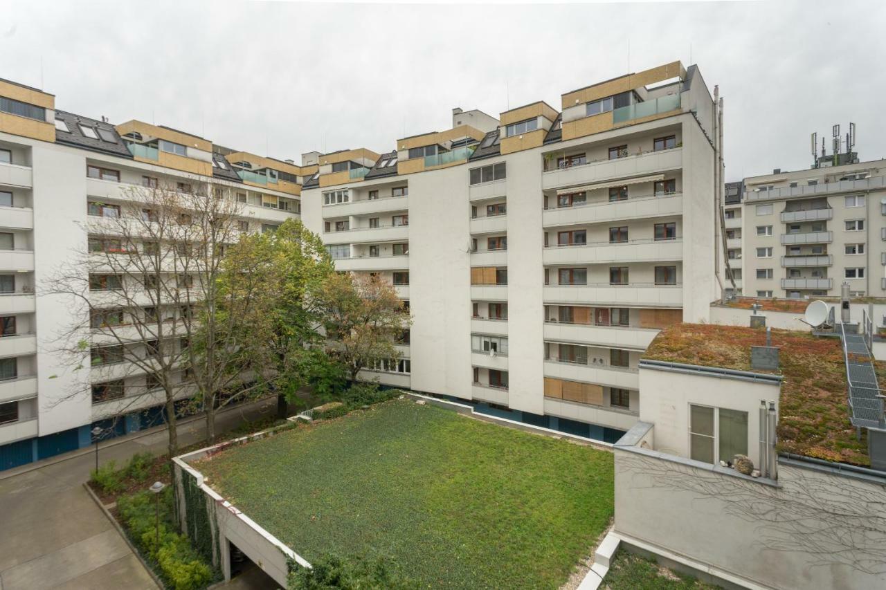 Appartamento Spacious With Balcony *